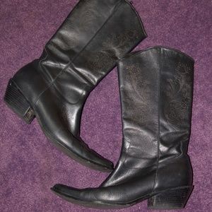 Liz Claiborne Pointed-toe Black Cowboy Boots